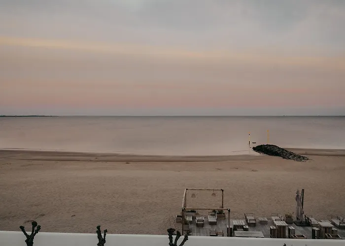 Hotel Le Rivage Vue Sur - Logis - Châtelaillon-plage 3*