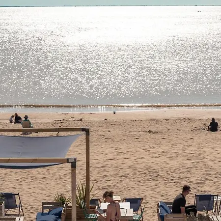 Le Rivage Vue Sur - Otel 3*
