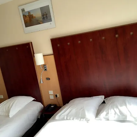 Otel Le Rivage Vue Sur - Châtelaillon-Plage