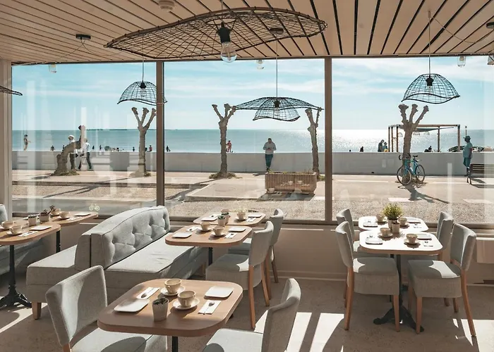 Le Rivage Vue Sur - 3*